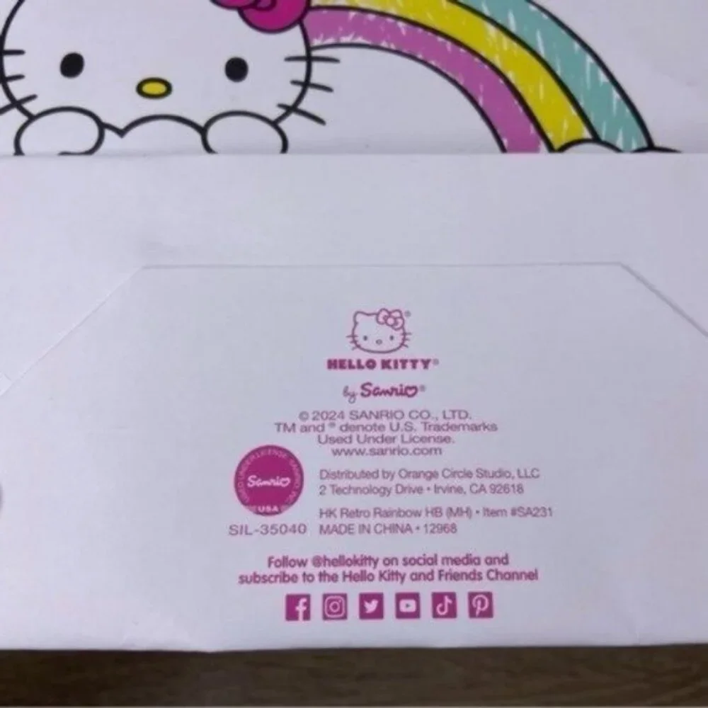 Hello Kitty Happy Birthday Gift Bag NEW